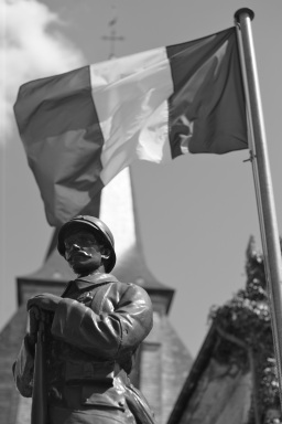 Serge-Philippe-Lecourt-2014-Monument-aux-morts-Fourmetot-27-2