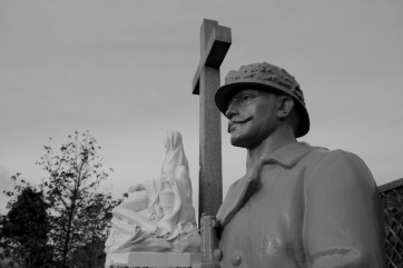serge-philippe-lecourt-2015-monument-aux-morts-villebaudon-50-8